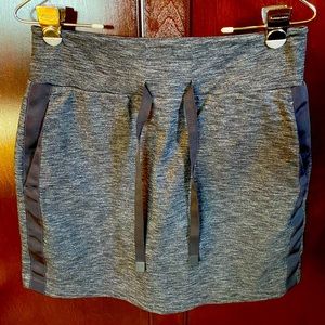 Woman’s size ST Athleta Gray Skort